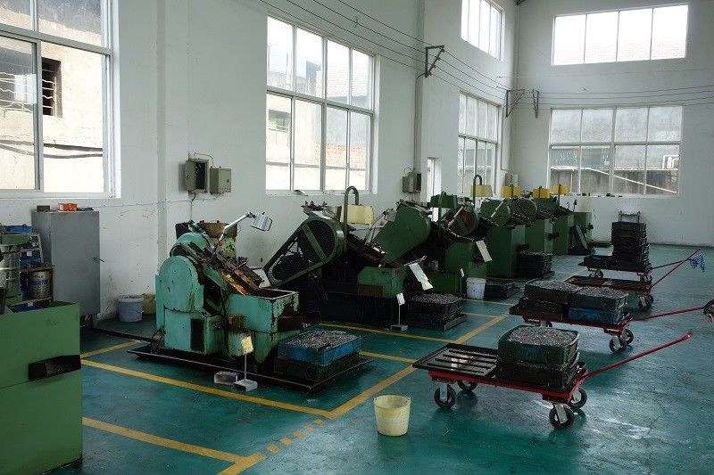 Jiashan Lianchuang Plastic & Hardware Factory